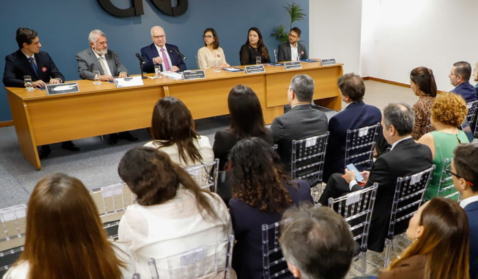 CNJ e bancos firmam acordo para acelerar bloqueio de contas de devedores no país